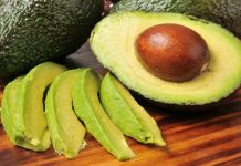 6 Delicious Ways to Add Avocado To Your Diet (And Why You Should)