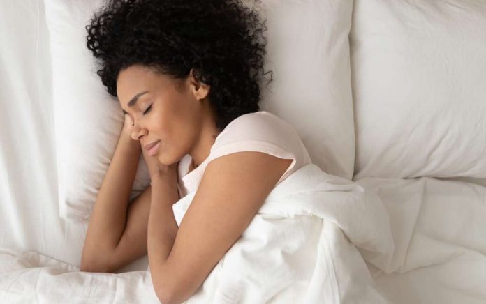 5 Sleep Myths to Forget About Right Now