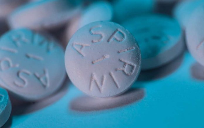 Is Aspirin Dangerous: 5 Side Effects You Should Know About?
