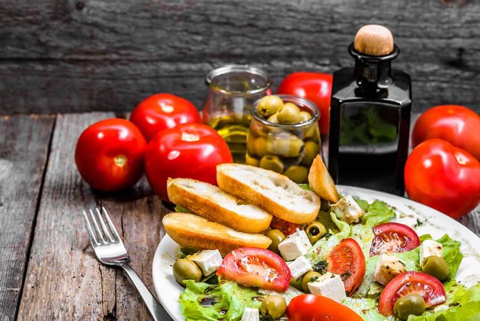 Plate,Of,Salad,,Greek,Food,,Mediterranean,Diet,With,Vegetables,And THIS Diet May Lower Your Risk of Alzheimer's
