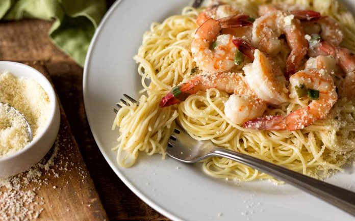 shutterstock_460522588 5 Cool Summer Meals That Won't Overheat Your Home