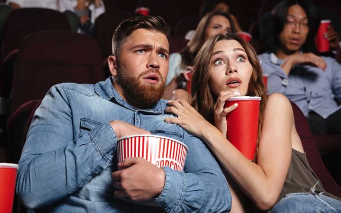 7-Reasons-to-Watch-Horror-Movies 7 Reasons to Watch Horror Movies