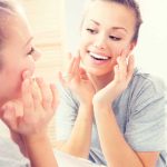 This TikTok Beauty Trend May Actually Treat Blemishes Fast This TikTok Beauty Trend May Actually Treat Blemishes Fast