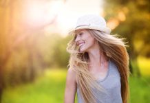 5 Natural Ways to Look Younger 5 Natural Ways to Look Younger