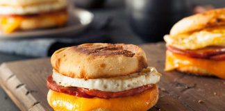 5 Healthy On-the-Go Breakfasts to Start Your Day Strong